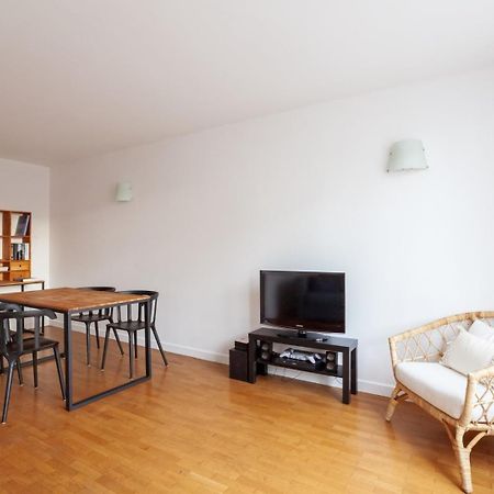 リヨンSpacious 1Br | Near City Center & Baby-Friendly!アパートメント エクステリア 写真