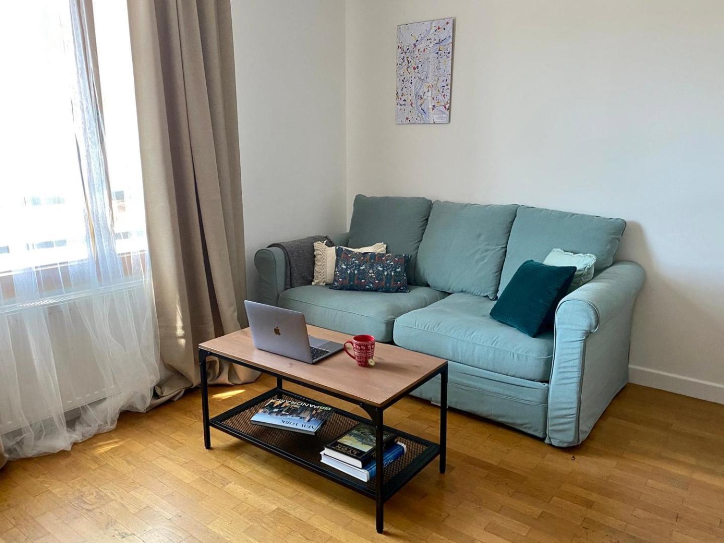 リヨンSpacious 1Br | Near City Center & Baby-Friendly!アパートメント エクステリア 写真