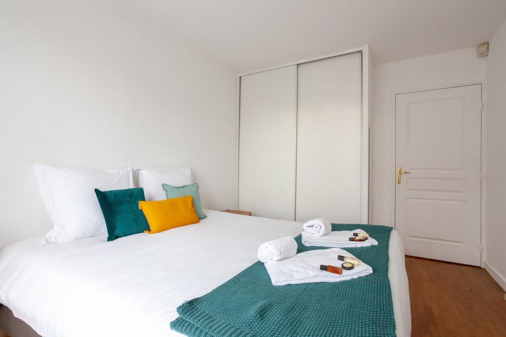 リヨンSpacious 1Br | Near City Center & Baby-Friendly!アパートメント エクステリア 写真